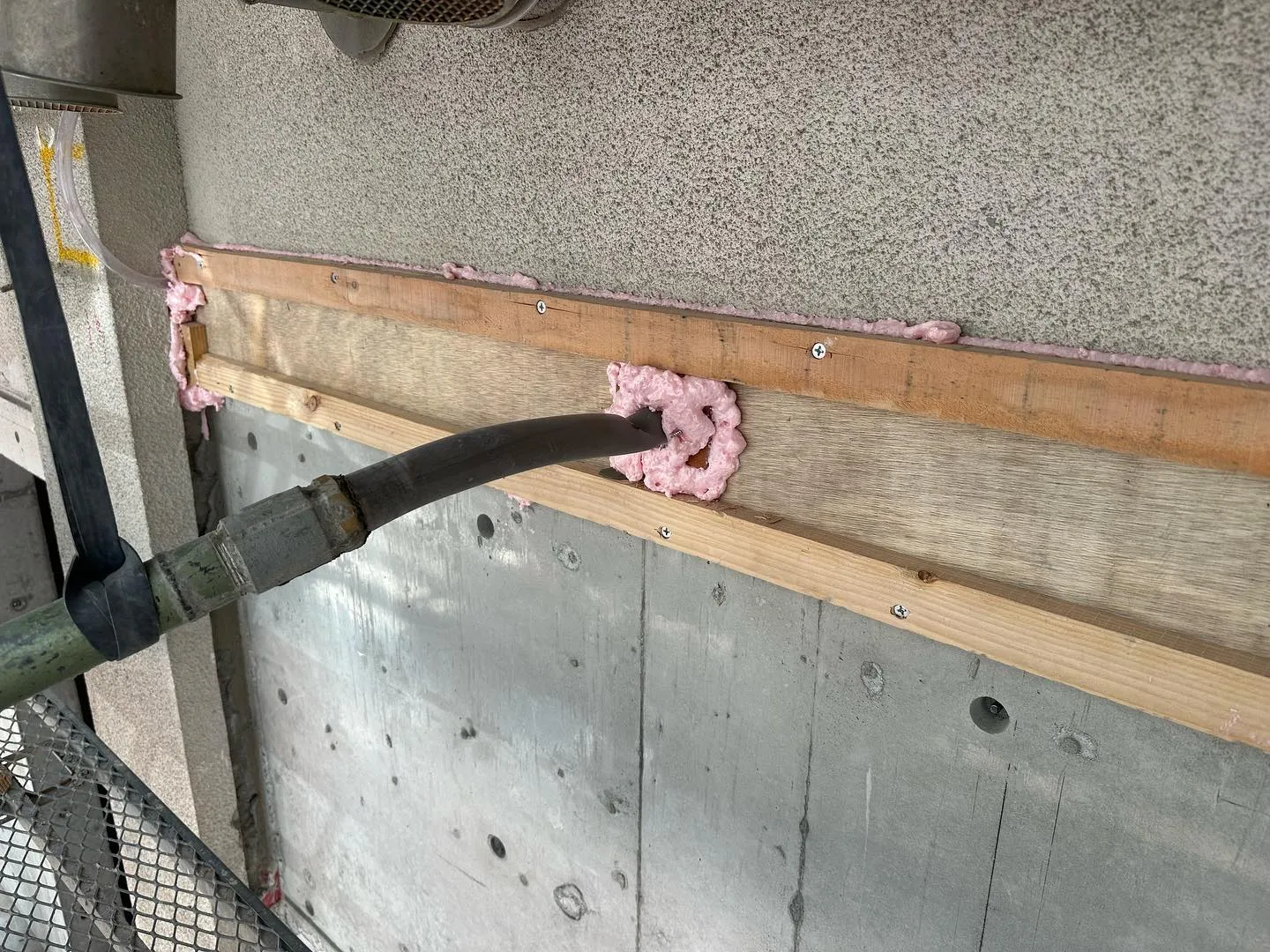 【無収縮グラウト工事】